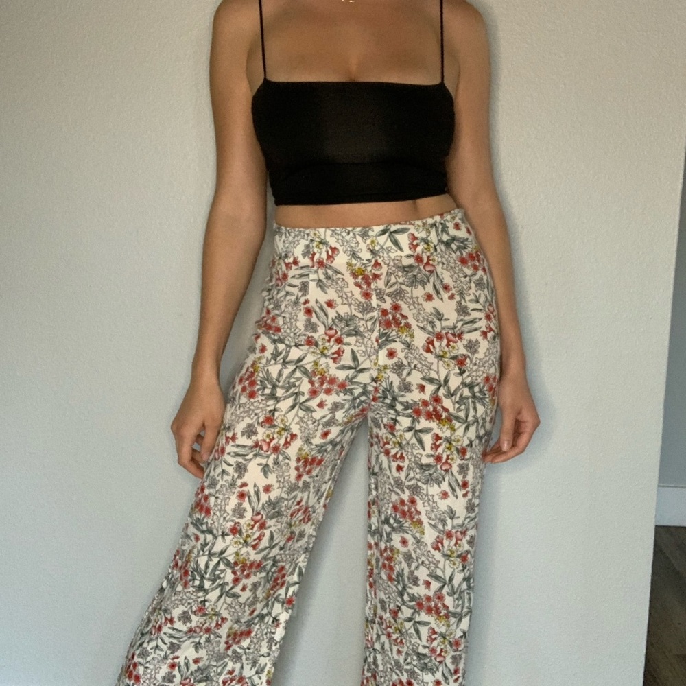 Floral pants! Comfy!!